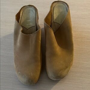 No. 6 Tan Suede Mules